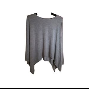 Highness Sharkbite Poncho Women's 1X With Wristbands Gray